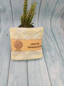 fleurs jaunes et bleues