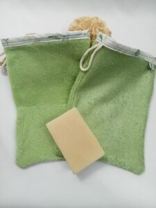 bambou vert et eucalyptus